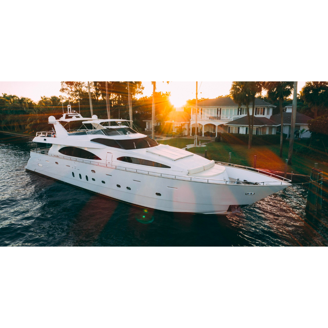 100-foot-azimut-yacht-the-galleria-club